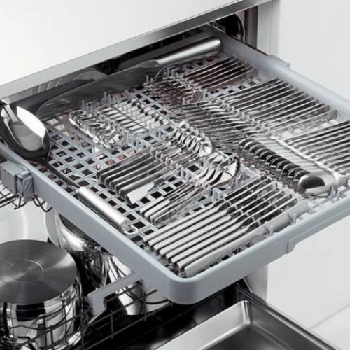 Whirlpool WSFO 3O34 PF X Szabadonálló mosogatógép 10 teríték,9 L,7 prog.,44 dB,D,Felső evőeszk.,45 cm,Digit.kijelző,Autom.ajtónyit.