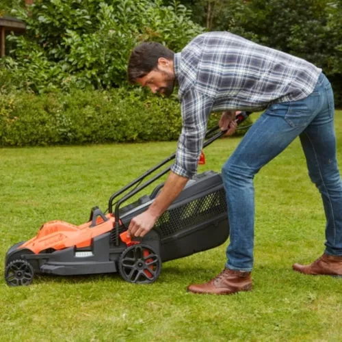 Black and Decker BEMW461BH-QS Elektromos fűnyíró innovatív bicikli fogantyúval