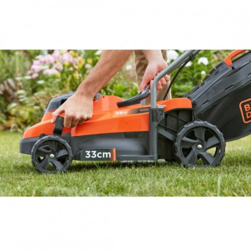 Black and Decker BCMW3336L2-QW Akkumulátoros fűnyíró 2 db akkumulátorral és 1 db töltővel