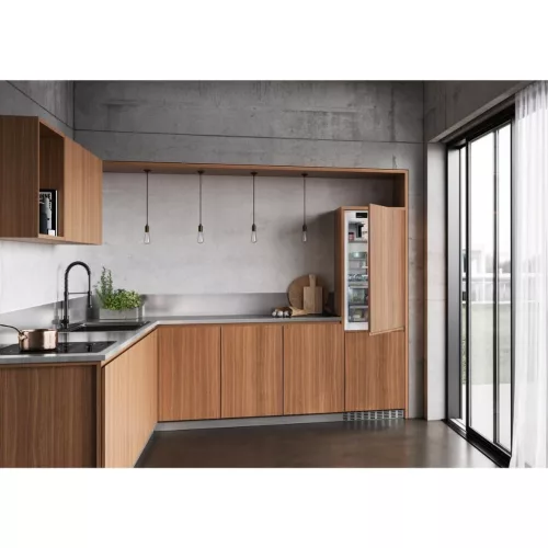 Liebherr ICBNci 5183 Beépíthetőalul fagyasztós hűtőszekrény, C,175L/71L,Nofrost,33 dB,Szél: 55.9 cm,Mag: 177.2 cm,