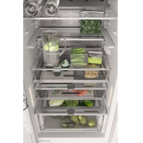 Whirlpool WHC20 T593 P Beépíthető Alulfagyasztós hűtőszekrény, D,212L/68L,Nofrost,32 dB,Szél: 54 cm,Mag: 193.5 cm,Mély: 55 cm