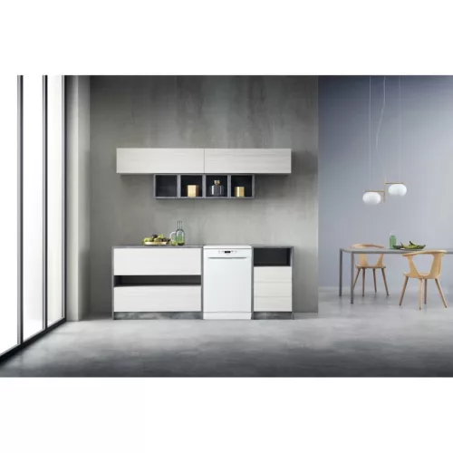 Whirlpool W2F HD624 Szabadonálló mosogatógép 14 teríték,9.5 L,9 prog.,44 dB,E,Alsó evőeszk.,60 cm,Digit.kijelző,Autom.ajtónyit.